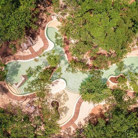 Oriundo Luxury Nature Villas 巴利亚多利德 外观 照片