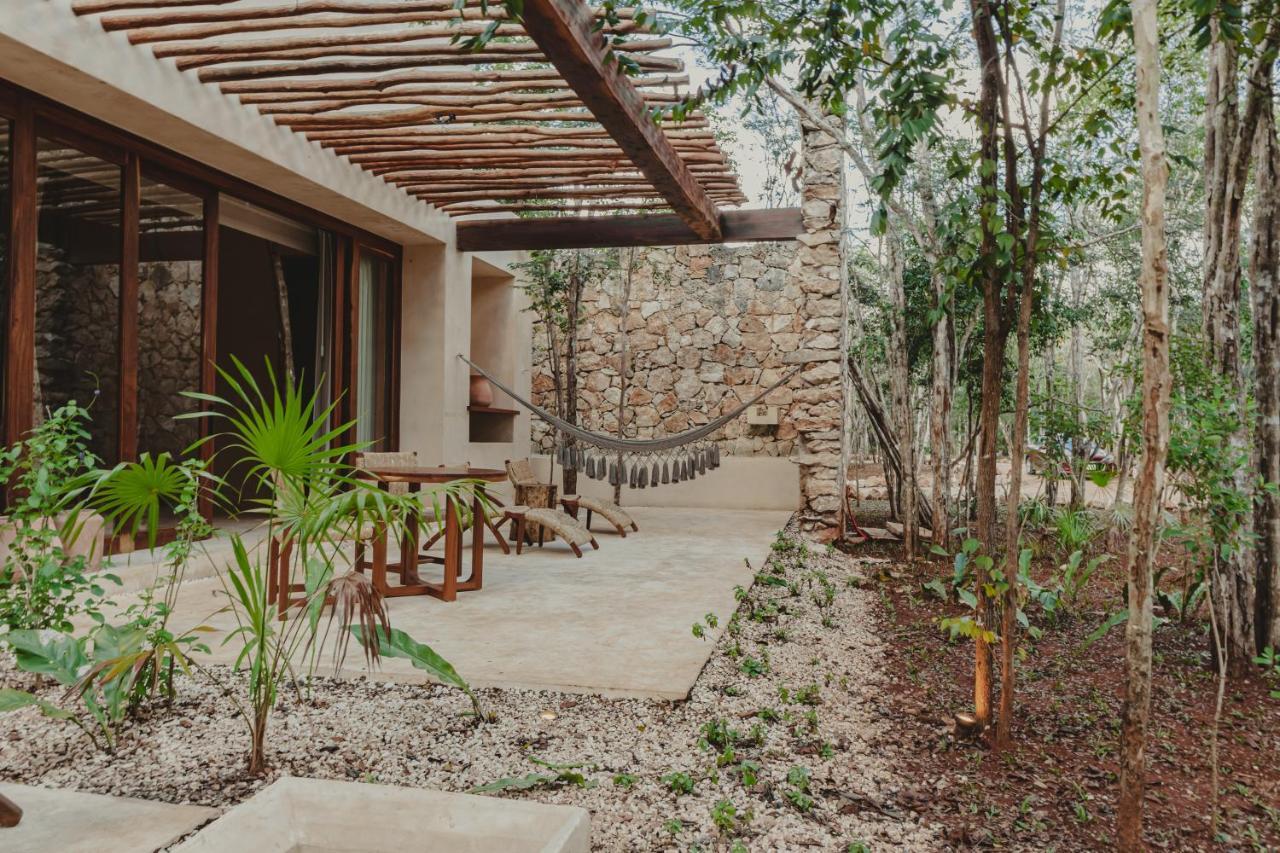 Oriundo Luxury Nature Villas 巴利亚多利德 外观 照片