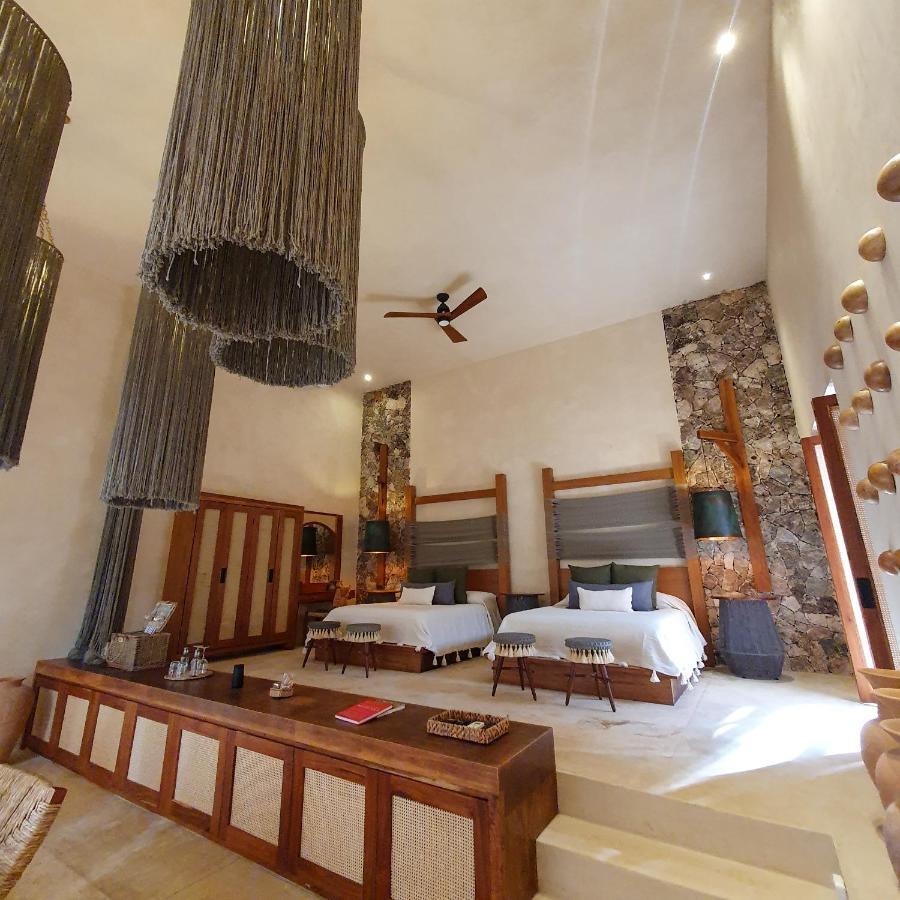 Oriundo Luxury Nature Villas 巴利亚多利德 外观 照片